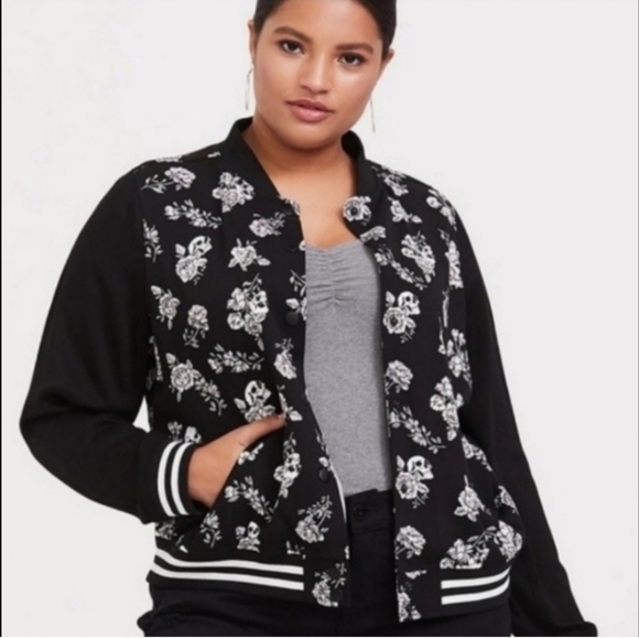torrid Jackets & Blazers - Torrid Skull floral print bomber jacket SZ torrid 0X